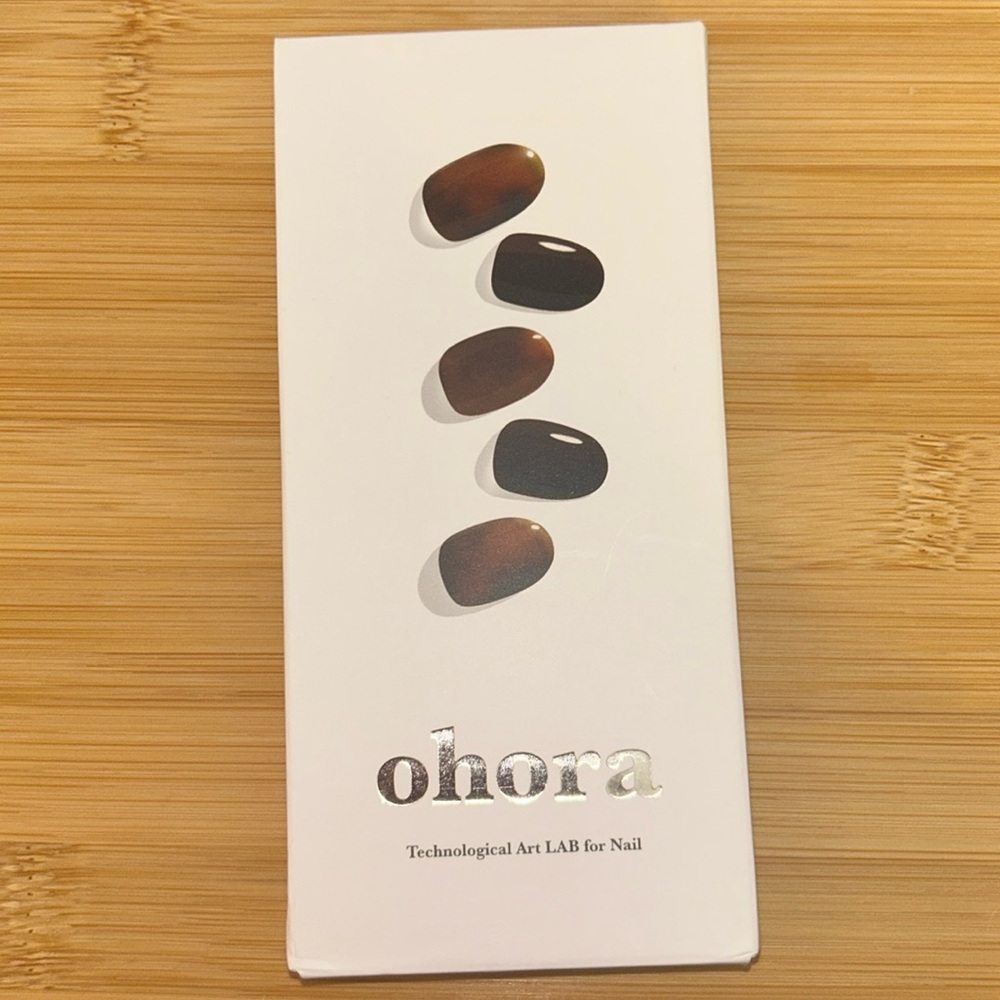Ohora semi cured gel nail. Color: pumpkin swirl